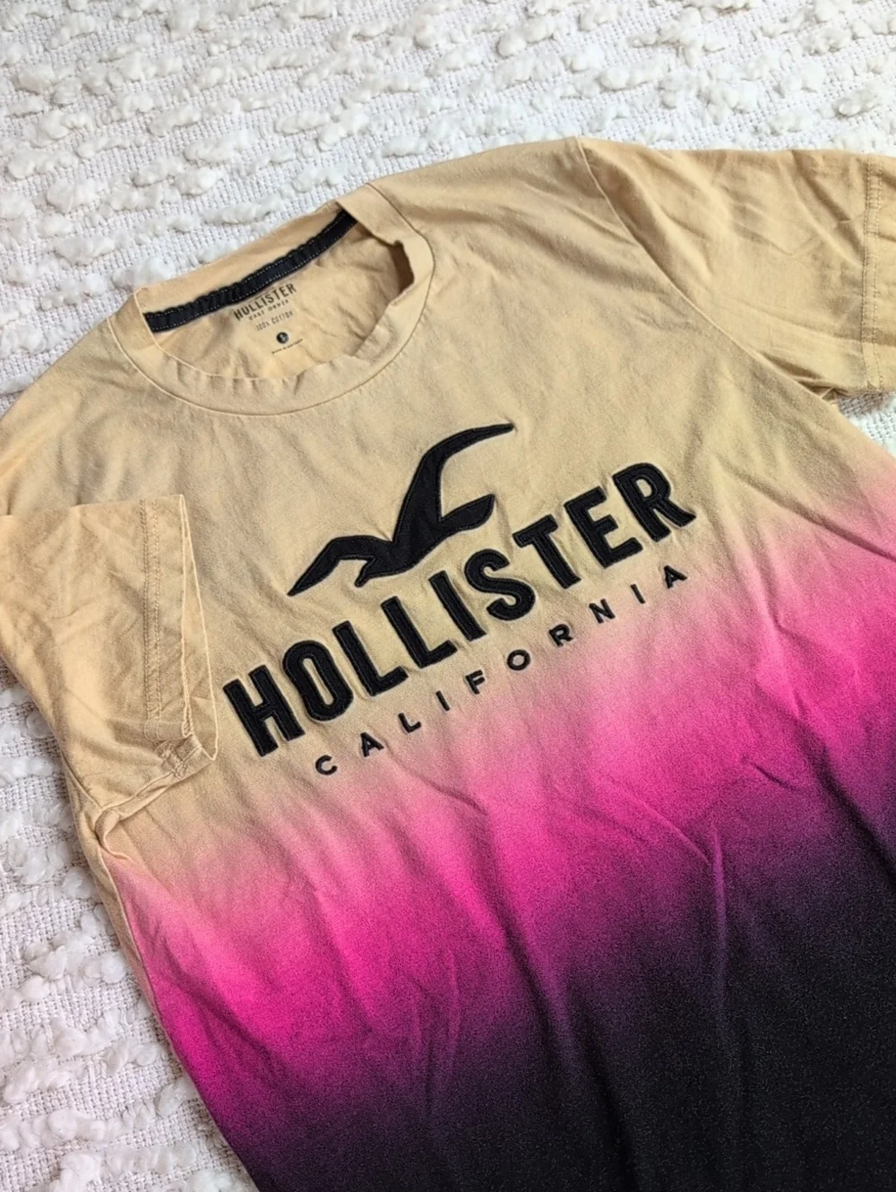 Hollister Kids Gradient Pink Tan Logo Tee Small Short Sleeve